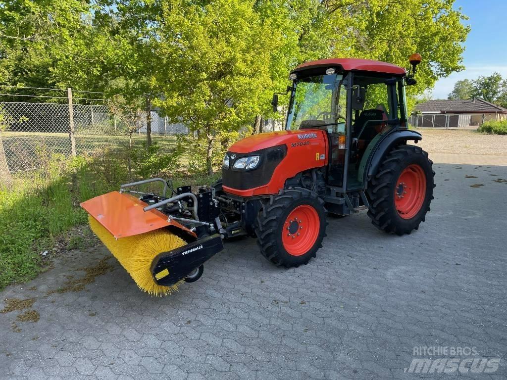 Kubota M 7040 Tractoare