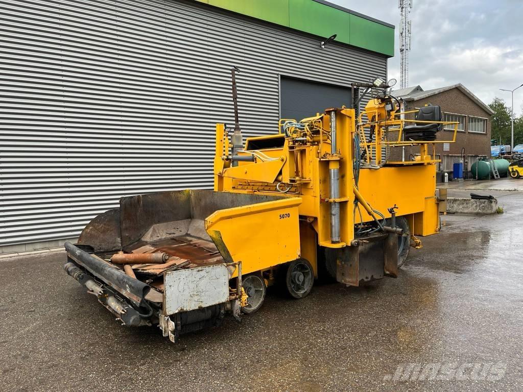 Demag SF 120 P Pavatoare asfalt