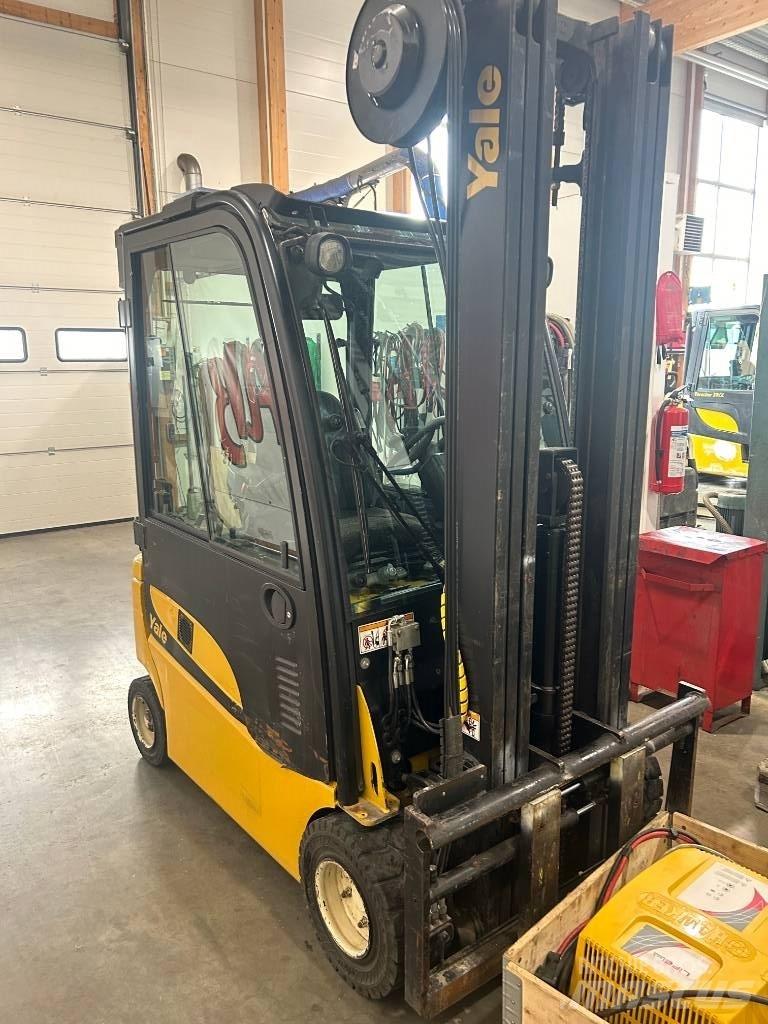 Yale ERP18VF Stivuitor electric