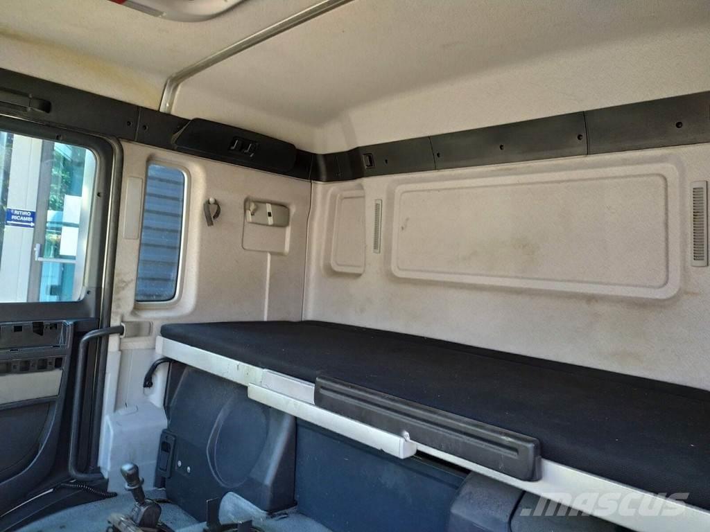 MAN TGS EURO 6 Cabine si interior