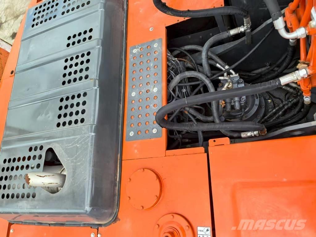 Hitachi ZX 240 HG Excavatoare pe șenile
