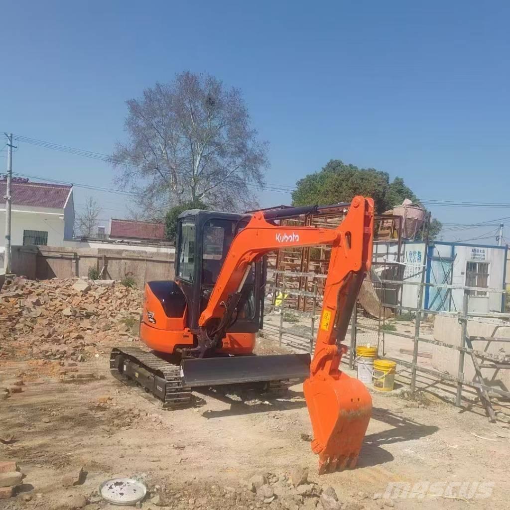 Kubota U 27 Mini excavatoare < 7t