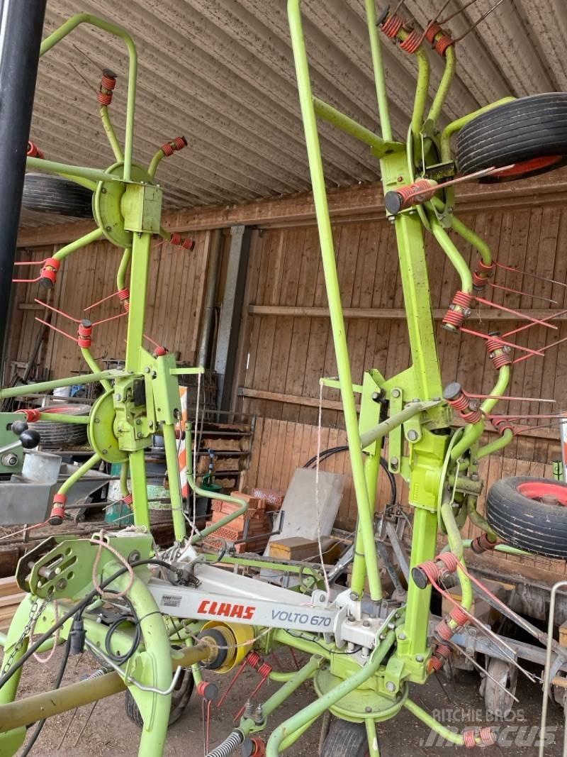 CLAAS Volto 670 Greble