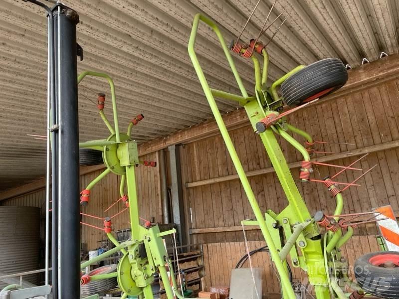 CLAAS Volto 670 Greble
