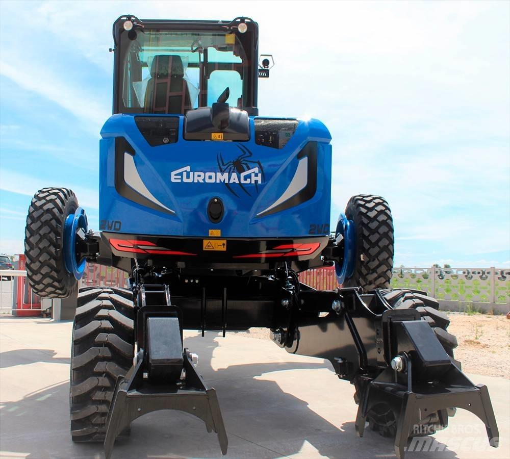 Euromach R955 Super Excavator amfibiu