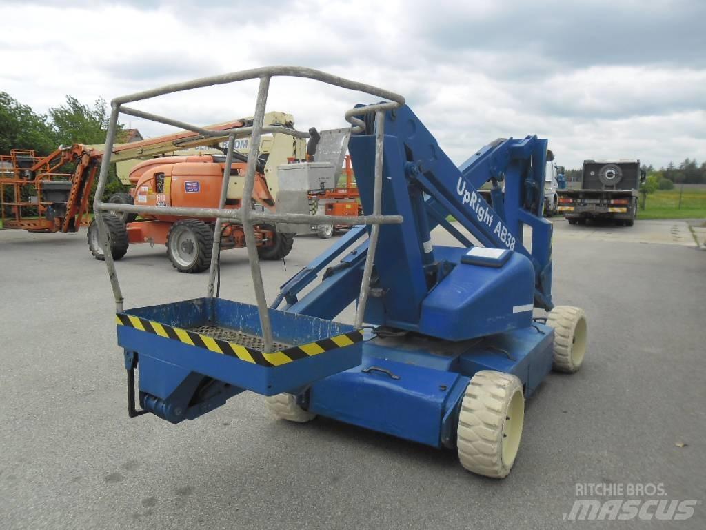 UpRight AB38N Nacele cu brat articulat