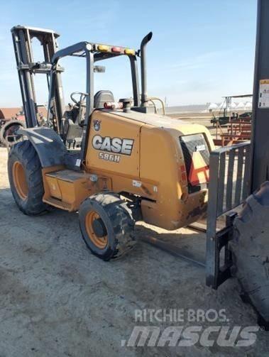 CASE 586H Masini de teren dificil