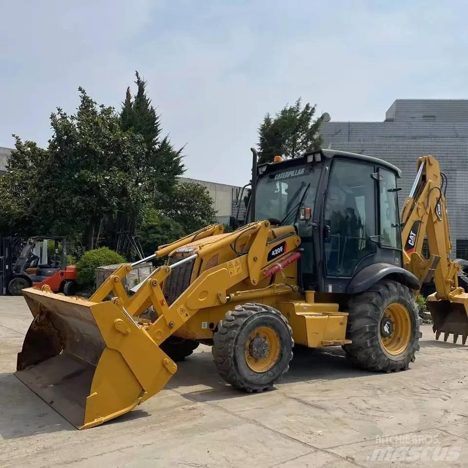 CAT 420 F Buldoexcavatoare