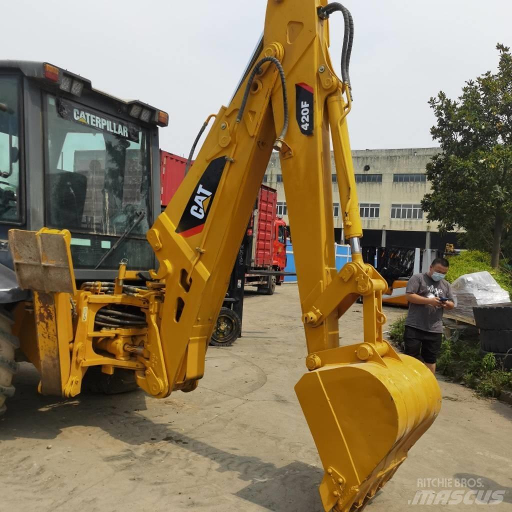 CAT 420 F Buldoexcavatoare
