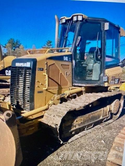 CAT D 4 K XL Buldozere pe senile
