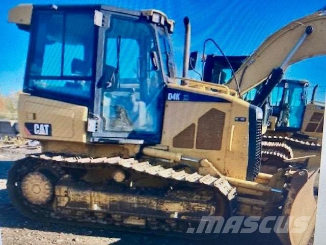 CAT D 4 K XL Buldozere pe senile