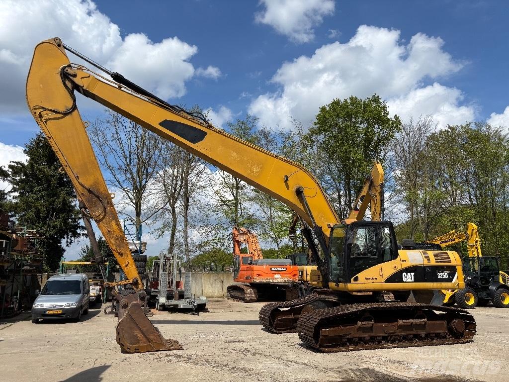 CAT 325 D LR Excavatoare pe șenile
