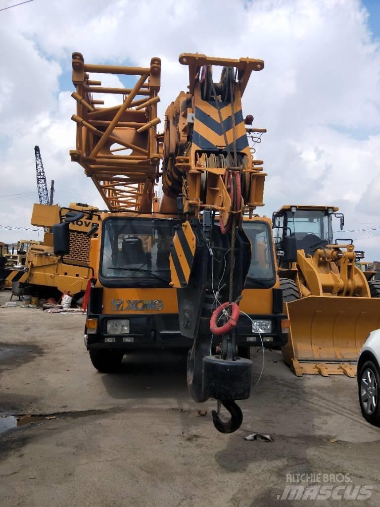 XCMG QY70T Macara pentru orice teren
