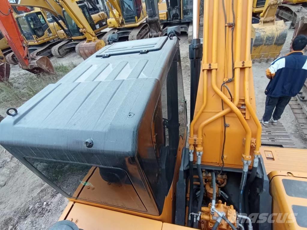 Hyundai Robex 215-9T Excavatoare pe șenile
