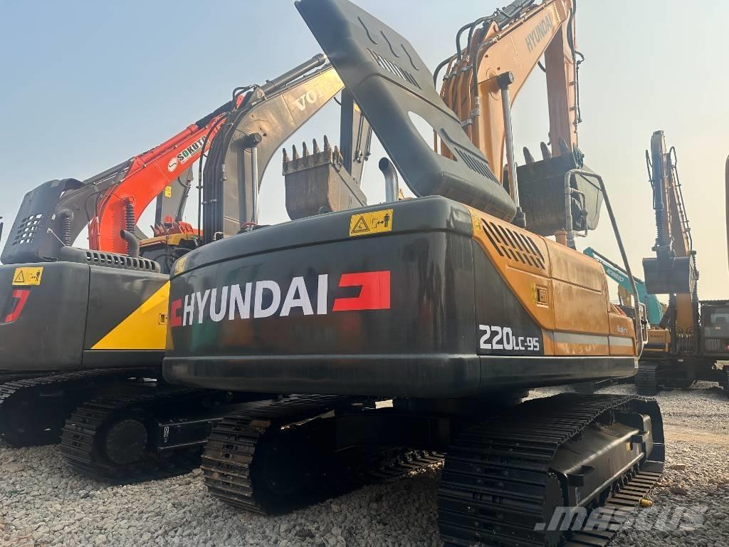 Hyundai R220LC-9S Excavatoare pe șenile
