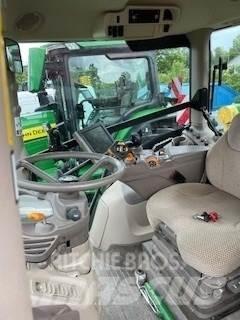 John Deere 6250R Tractoare