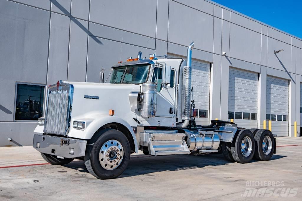 Kenworth W900 Autotractoare