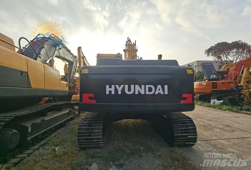 Hyundai R220LC-9S Excavatoare pe șenile
