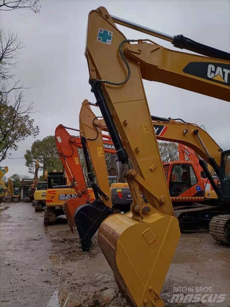 CAT 320 D Excavatoare pe șenile
