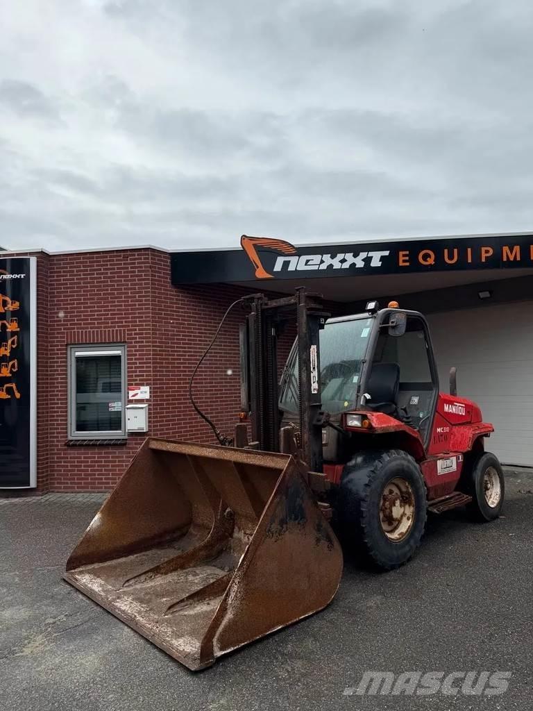 Manitou MC 30 D Masini de teren dificil