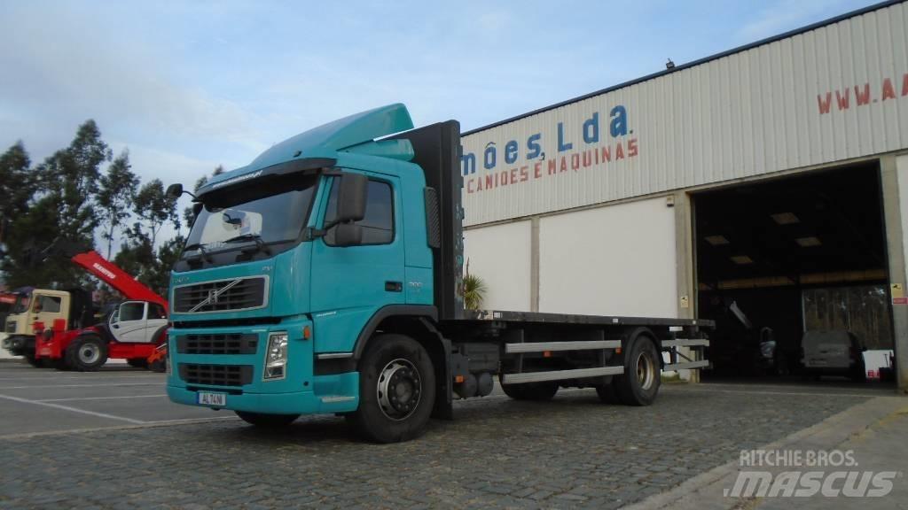 Volvo FM 9 300 Camioane platforma/prelata