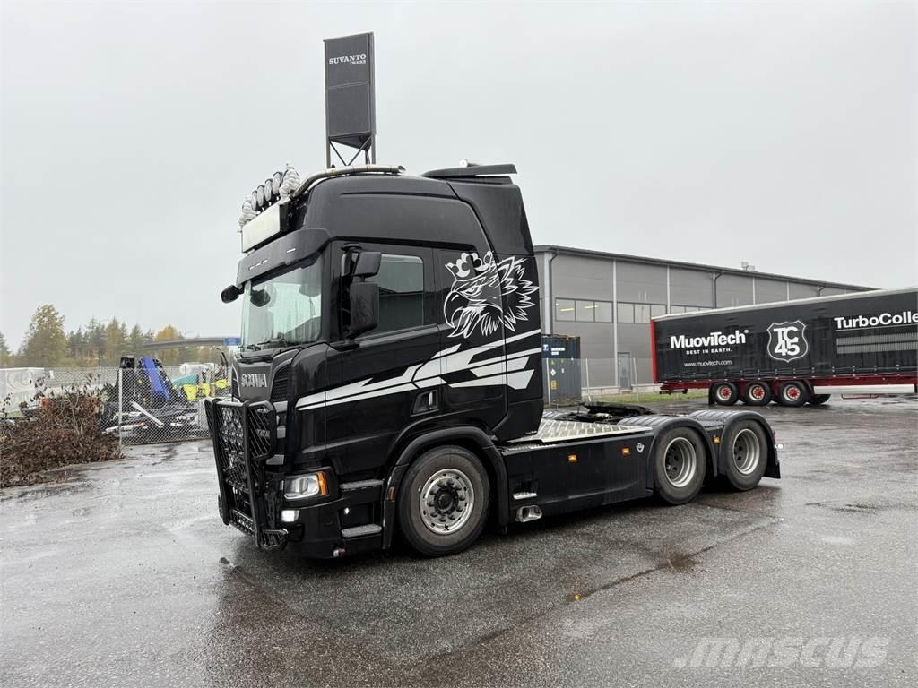 Scania R650 6X4 Autotractoare