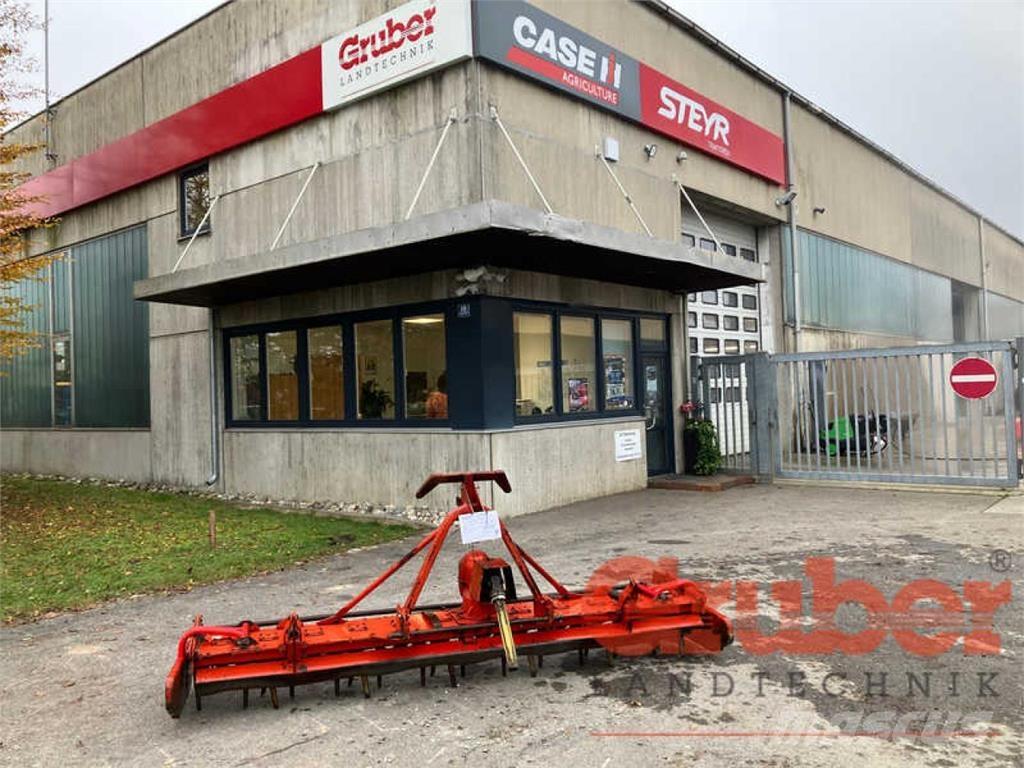 Lely 3000 Grapa si pluguri rotative