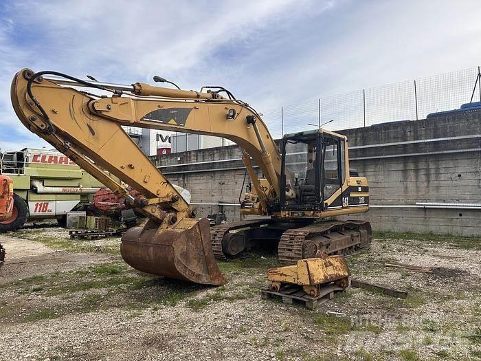 CAT 318B Excavatoare speciale