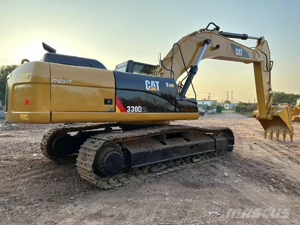 CAT 330 D L Excavatoare pe șenile
