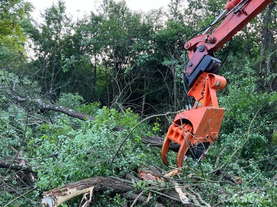 Axer 650HD L Utilaje forestier de taiat