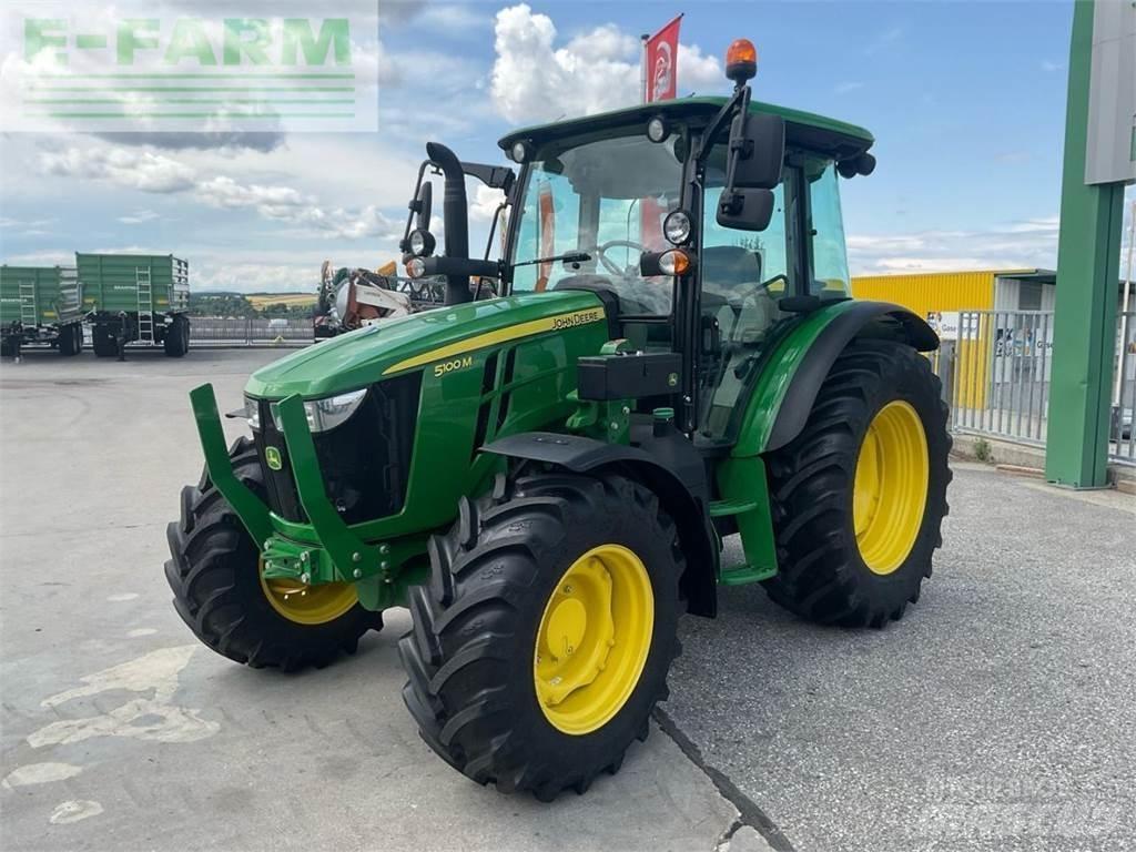 John Deere 5100M Tractoare