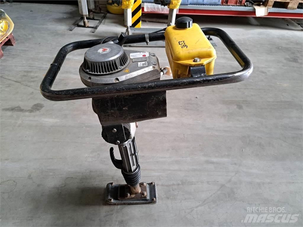 Wacker Neuson BS30 Compactor