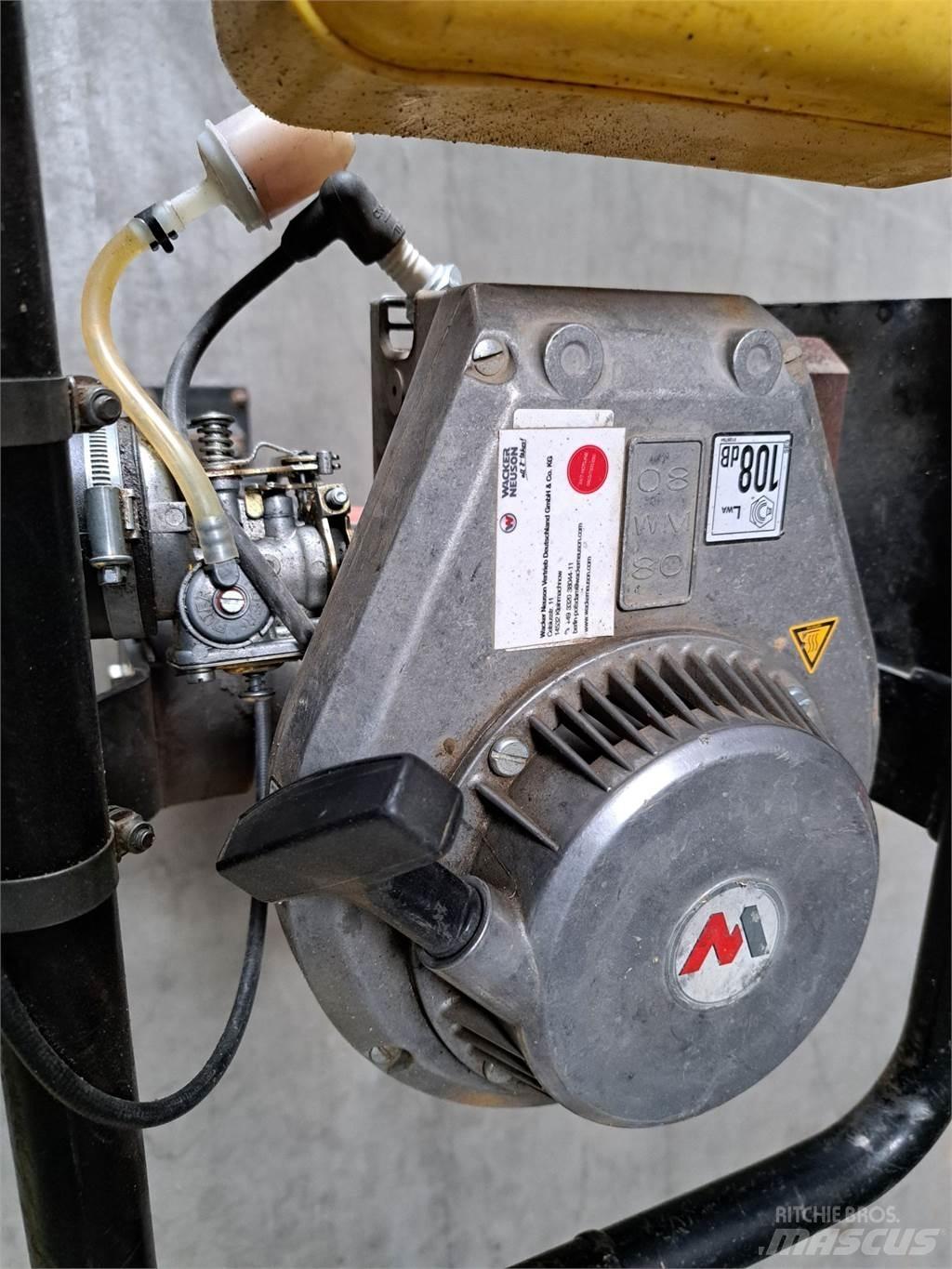 Wacker Neuson BS30 Compactor