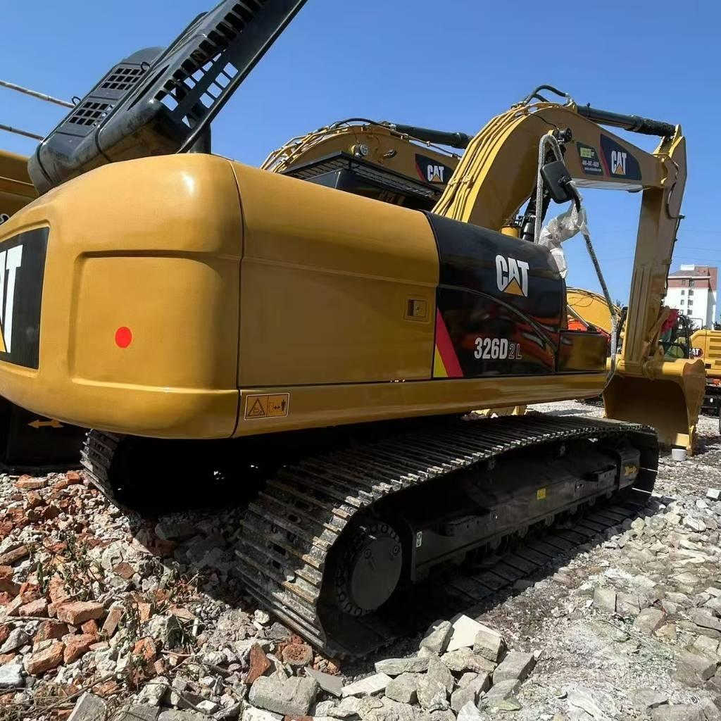 CAT 326D2L Excavatoare pe șenile
