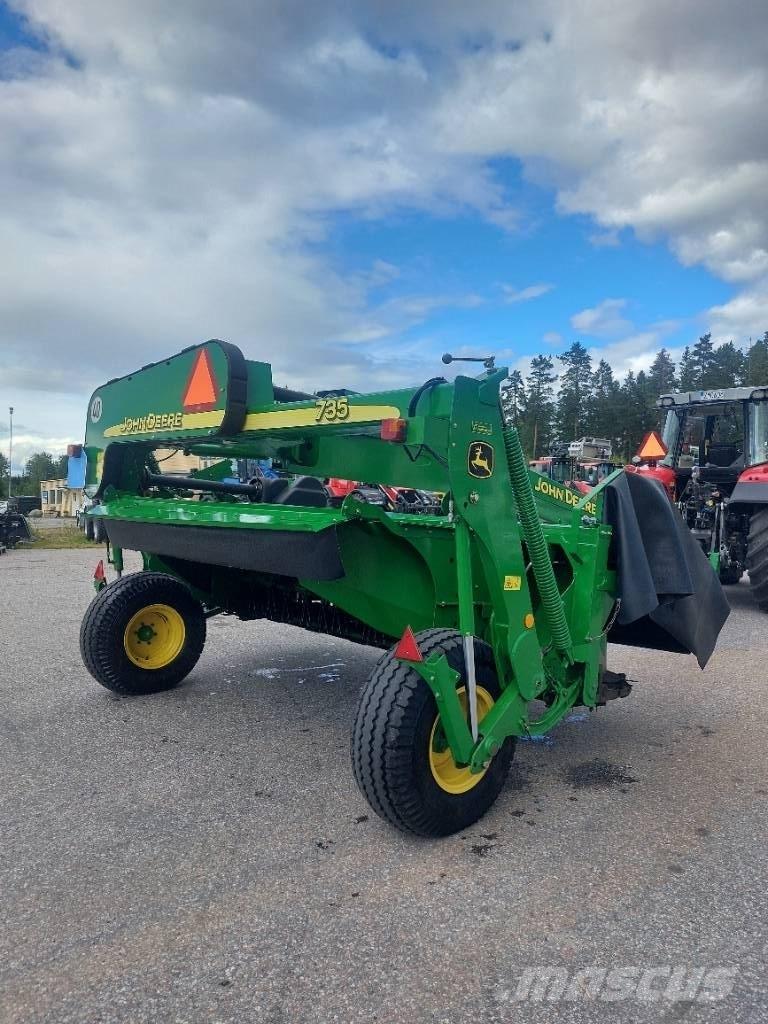 John Deere 735 Cositoare de iarba cu umidificator