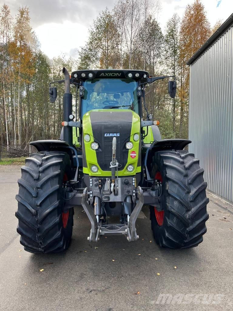 CLAAS Axion 950 Tractoare