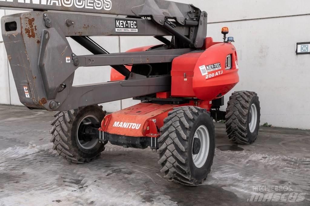 Manitou 200 ATJ Nacele cu brat articulat