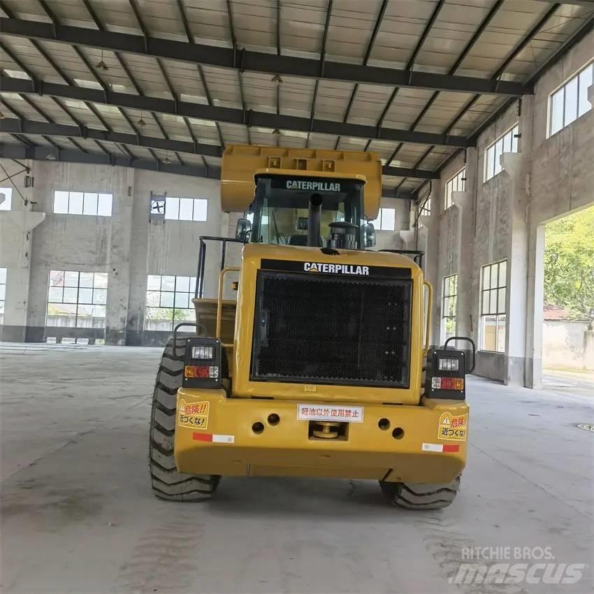 CAT 966H Incarcator pe pneuri