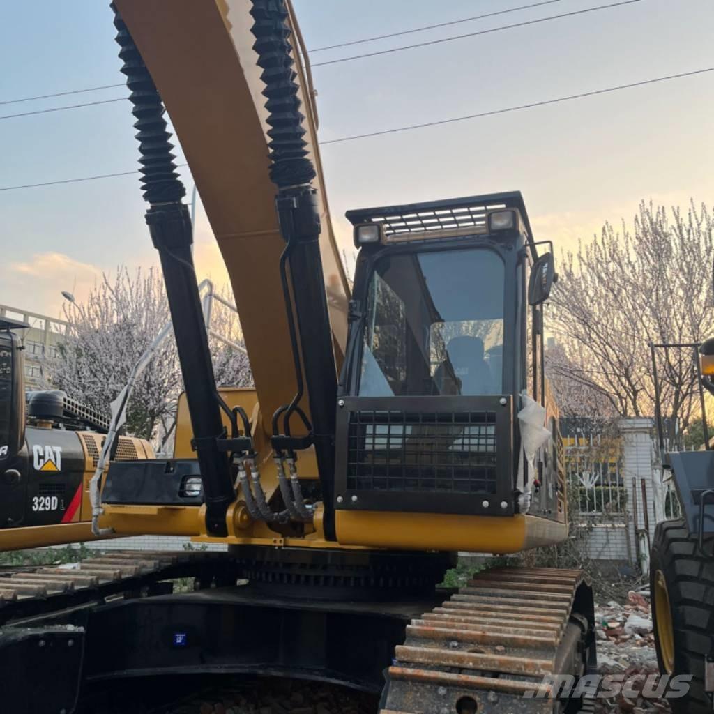 CAT 349 D Excavatoare pe șenile
