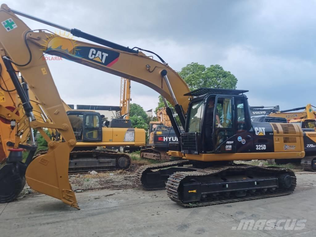 CAT 325D Excavatoare pe șenile
