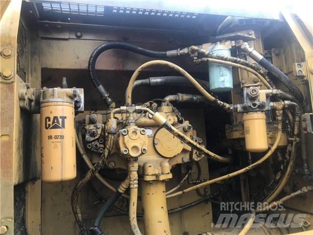 CAT 330C Excavatoare pe șenile
