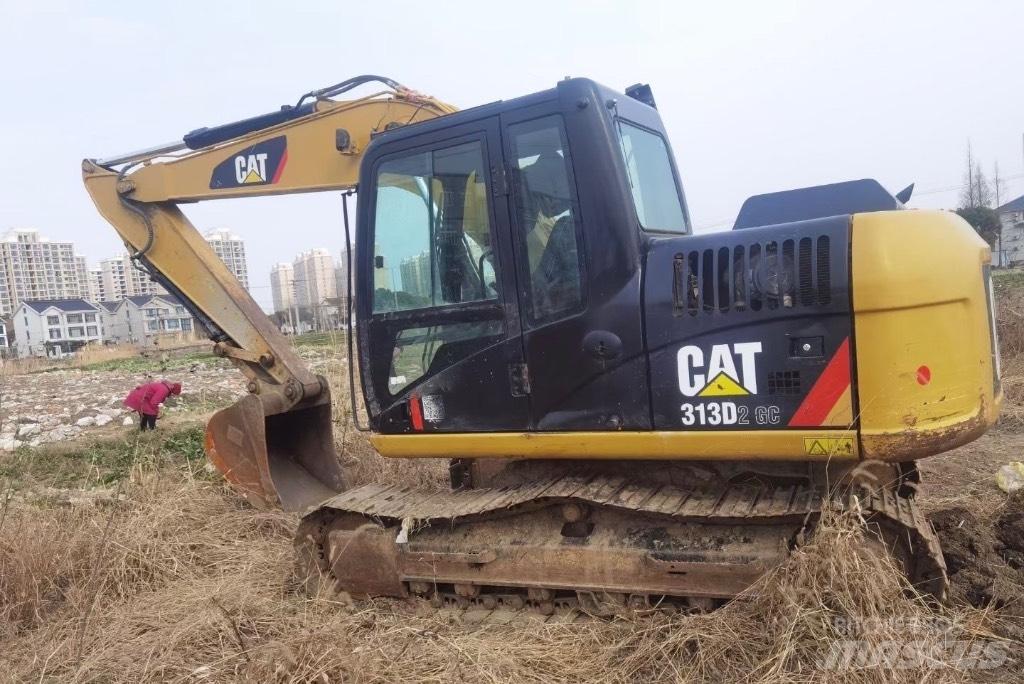 CAT 313 D Excavatoare pe șenile

