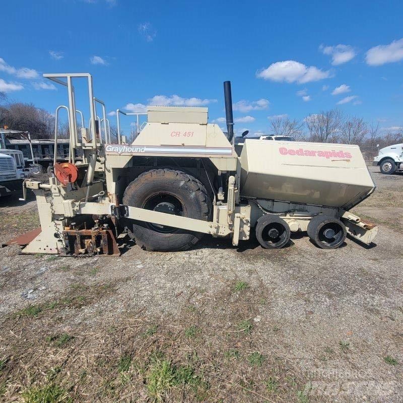 Cedar Rapids CR451 Pavatoare asfalt