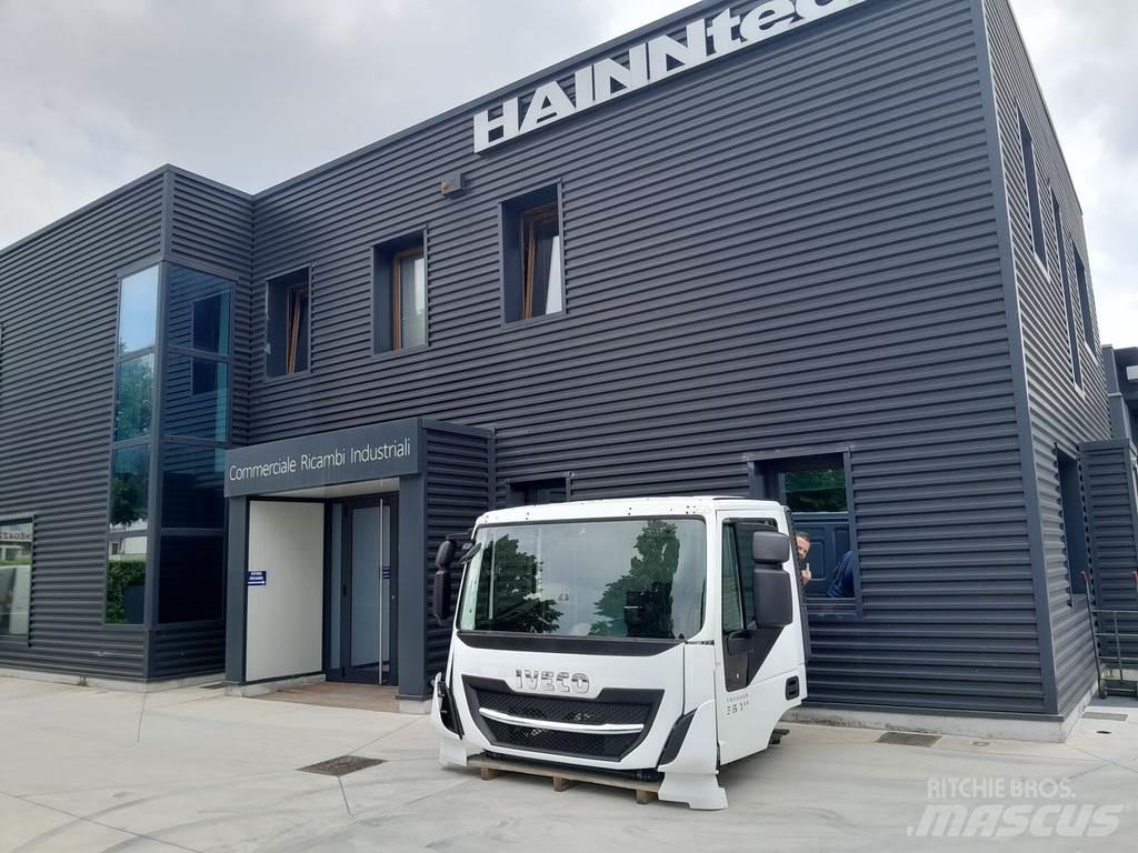 Iveco Trakker E6 Cabine si interior