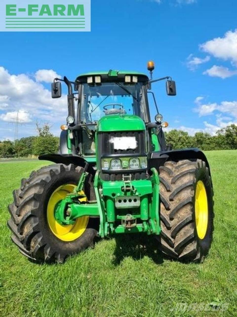 John Deere 7430 Tractoare
