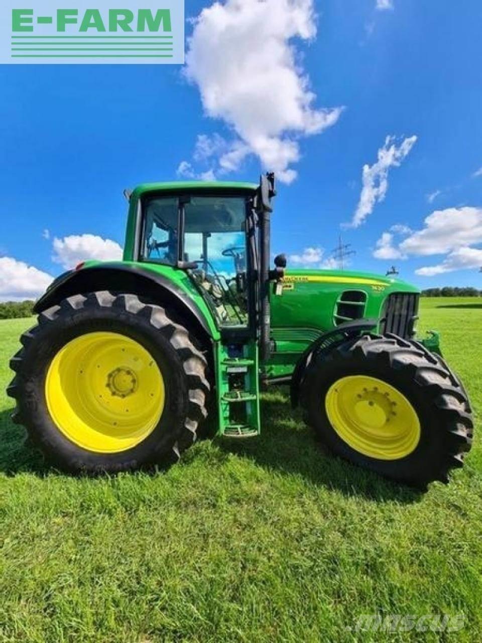 John Deere 7430 Tractoare