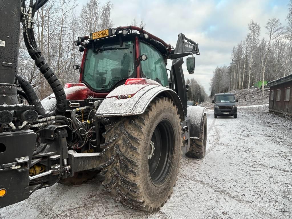 Valtra T 195 D Tractoare