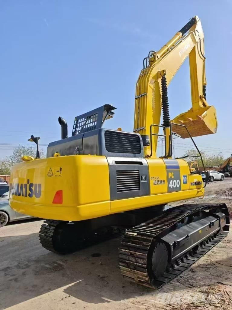 Komatsu 400-8 Excavatoare pe șenile
