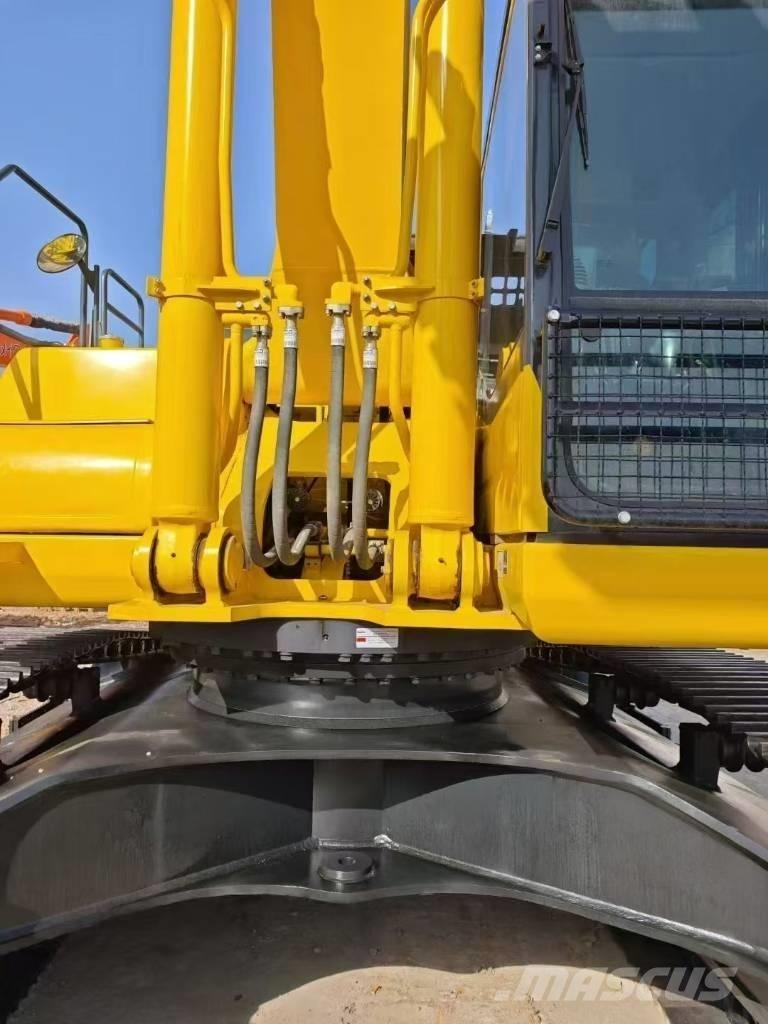 Komatsu 400-8 Excavatoare pe șenile
