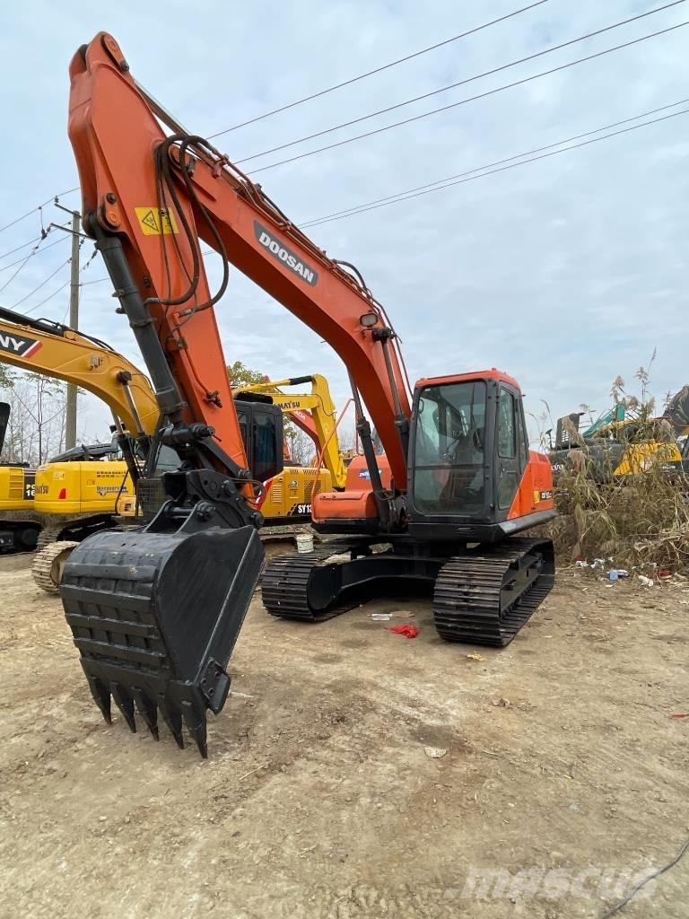 Doosan dx150 Excavatoare pe șenile
